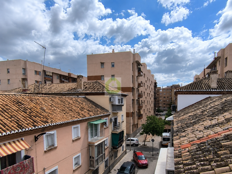 Venta de piso en Granada