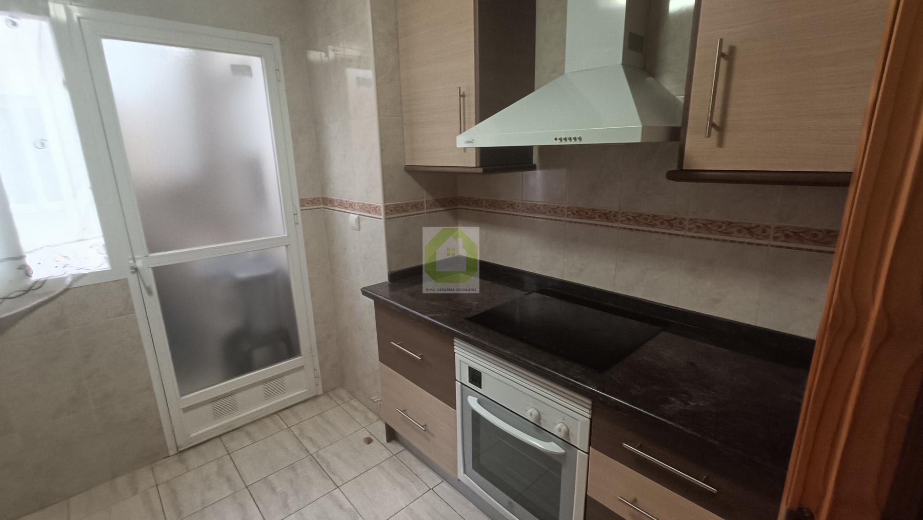 For rent of flat in Las Gabias