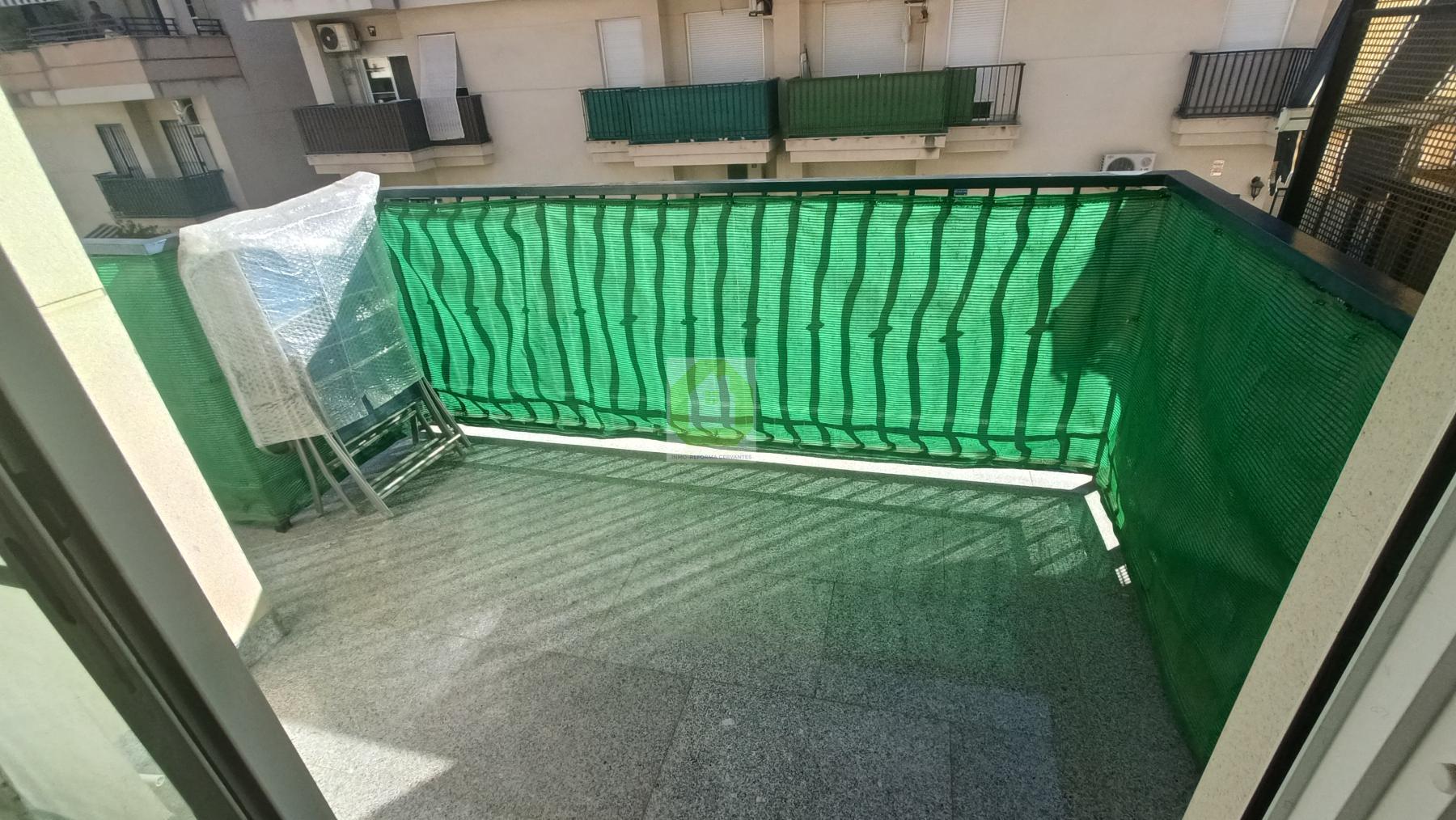 For rent of flat in Las Gabias