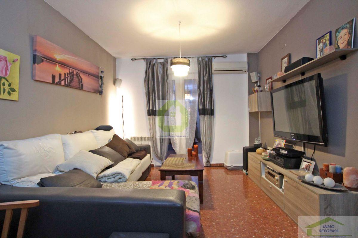 For sale of house in Otura