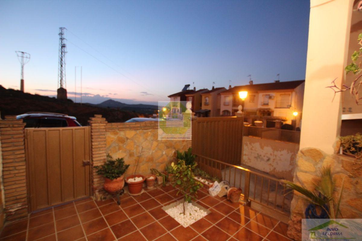 For sale of house in Otura