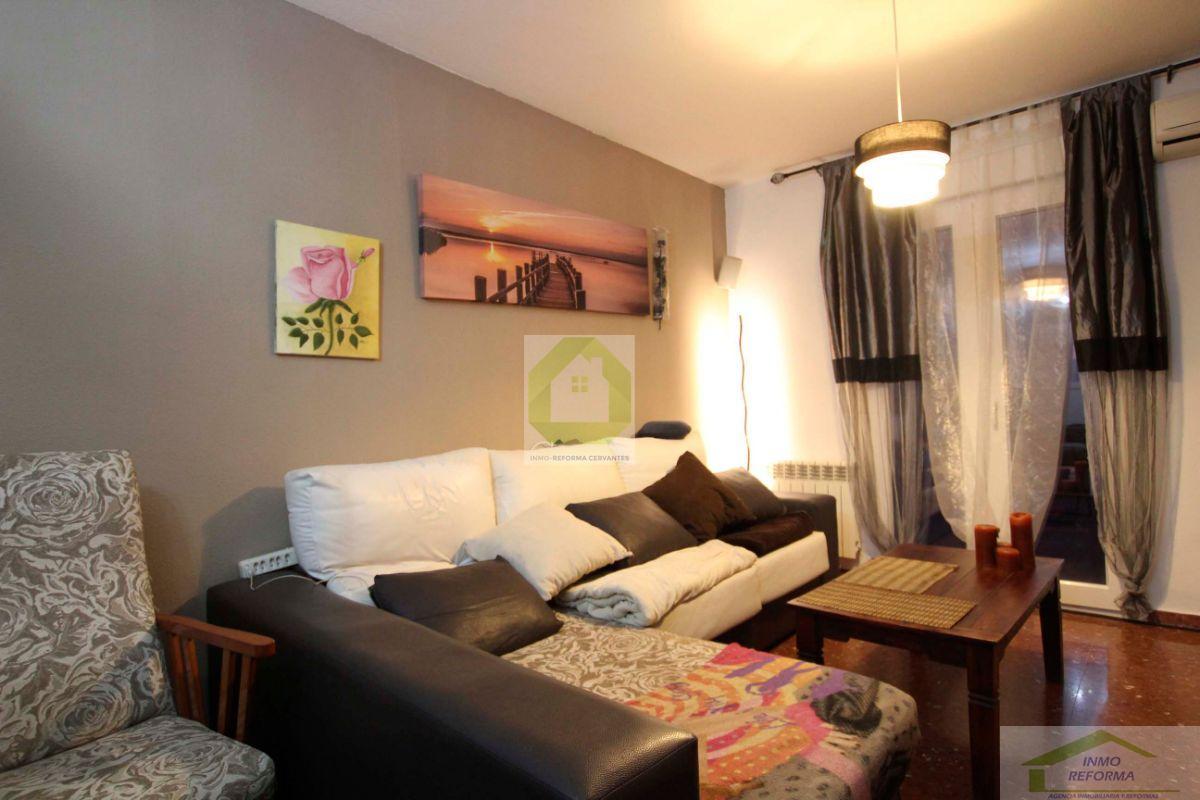 For sale of house in Otura