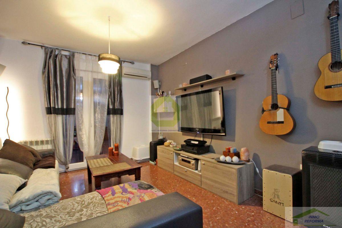 For sale of house in Otura