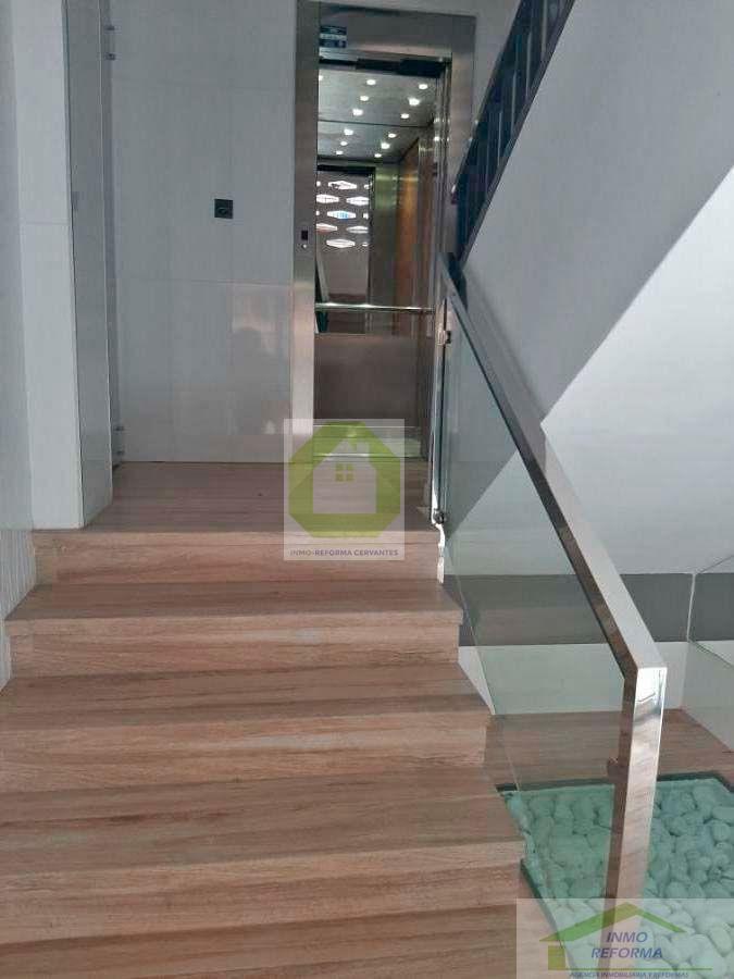 For rent of flat in Granada