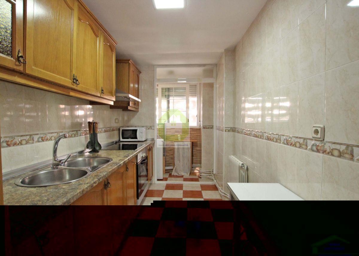 For rent of flat in Granada