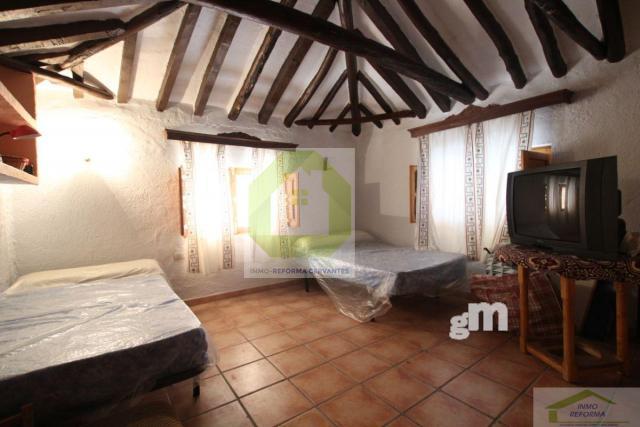 Venta de casa en Albuñuelas