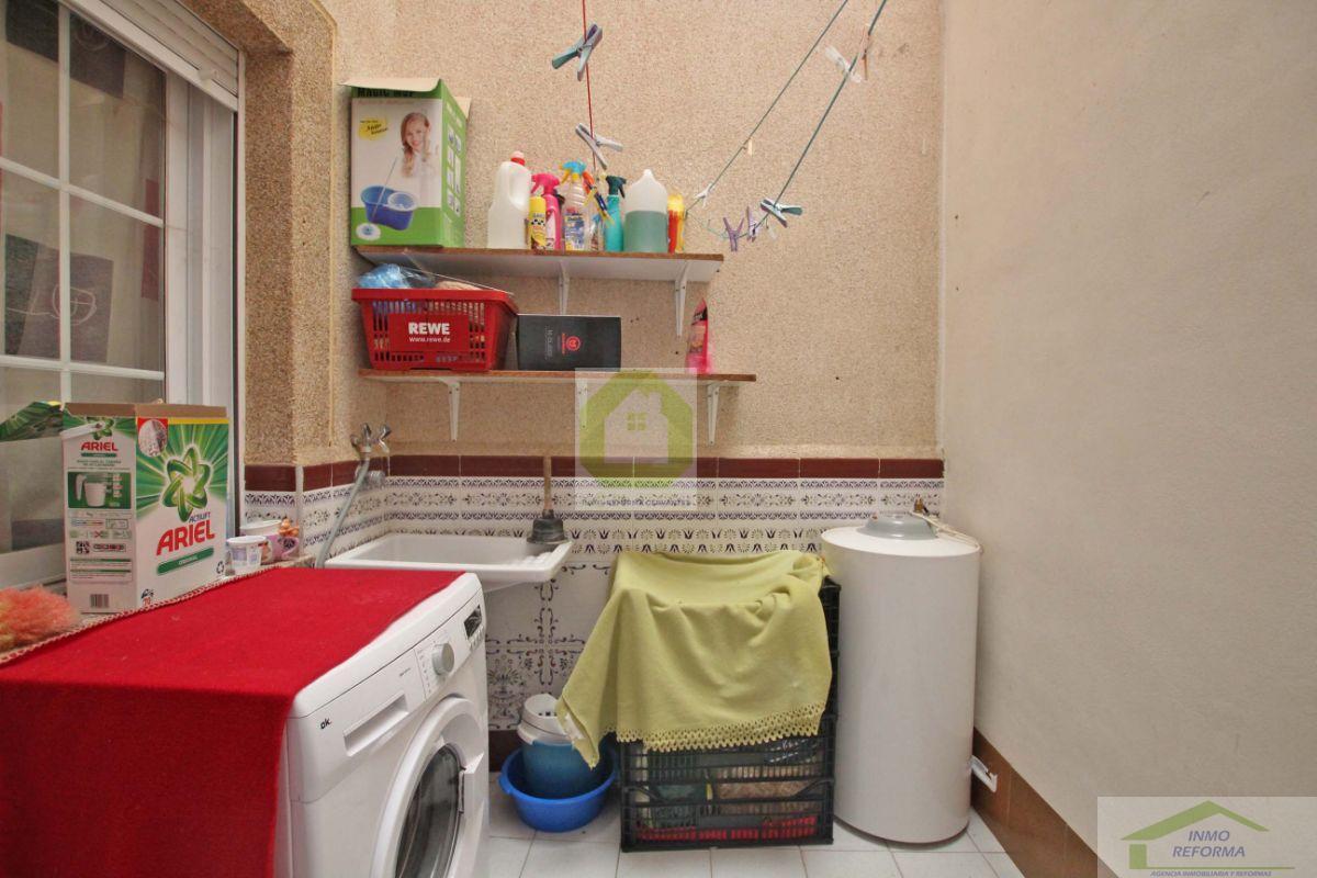 For sale of house in Quéntar