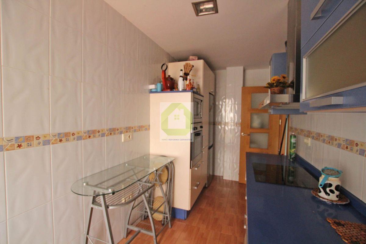 For sale of flat in Las Gabias