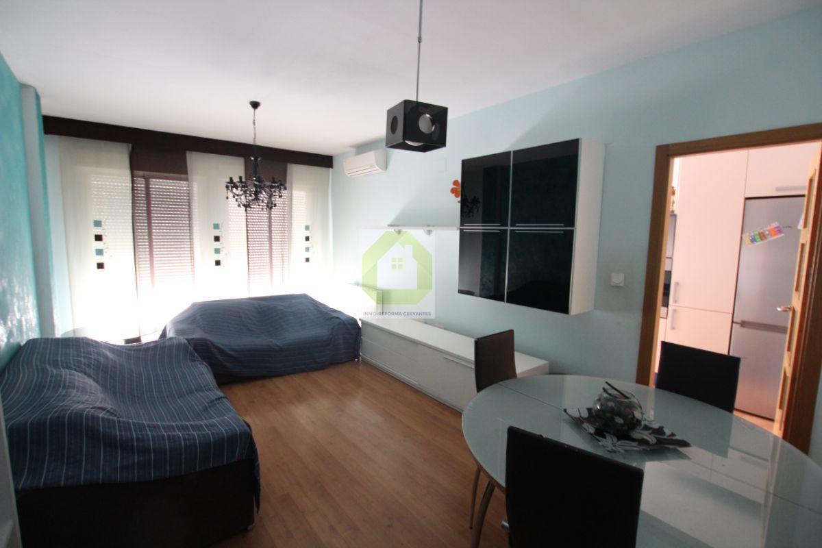 For sale of flat in Las Gabias