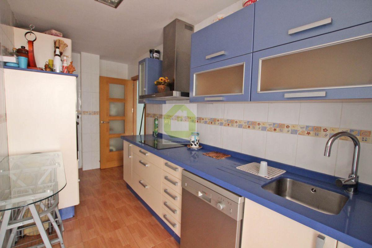 For sale of flat in Las Gabias