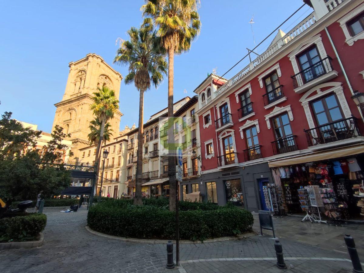 Venta de edificio en Granada