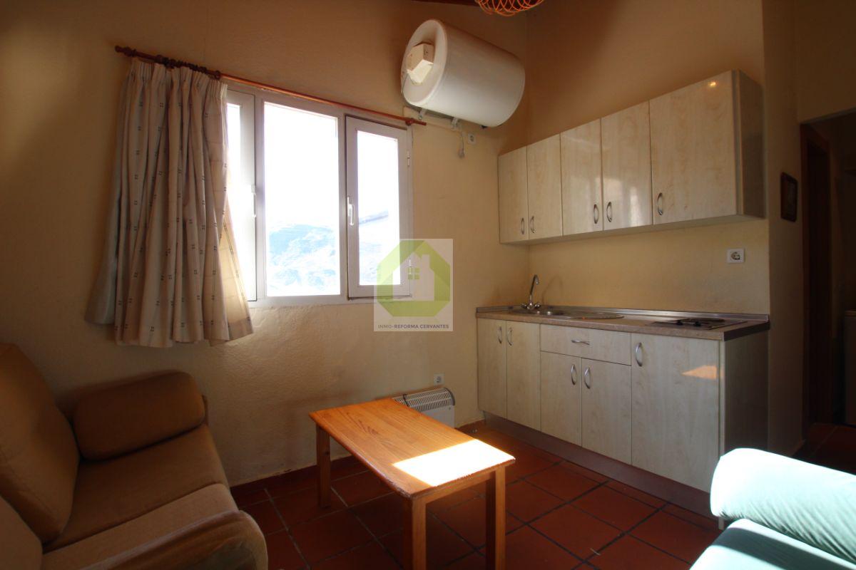 For sale of house in Granada