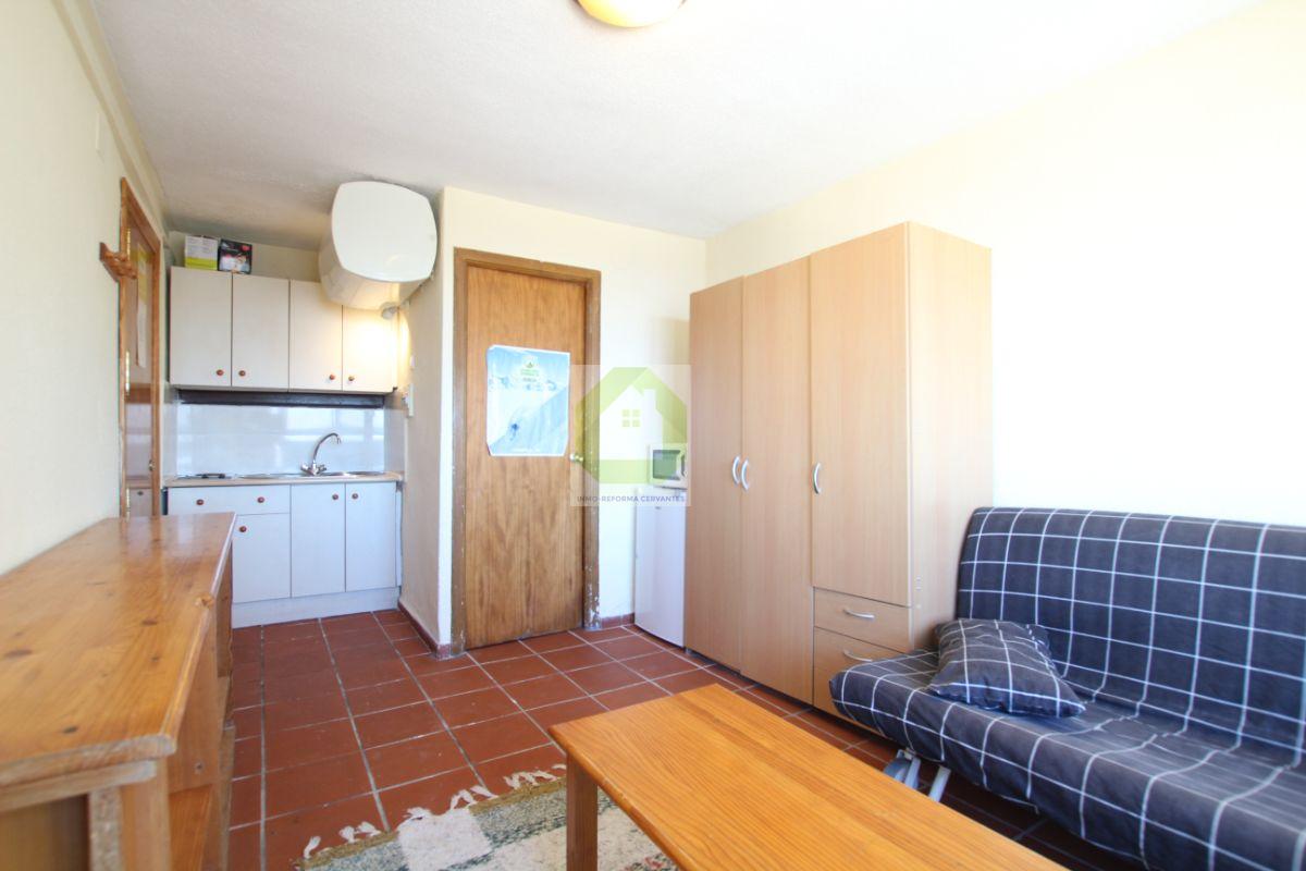 For sale of house in Granada