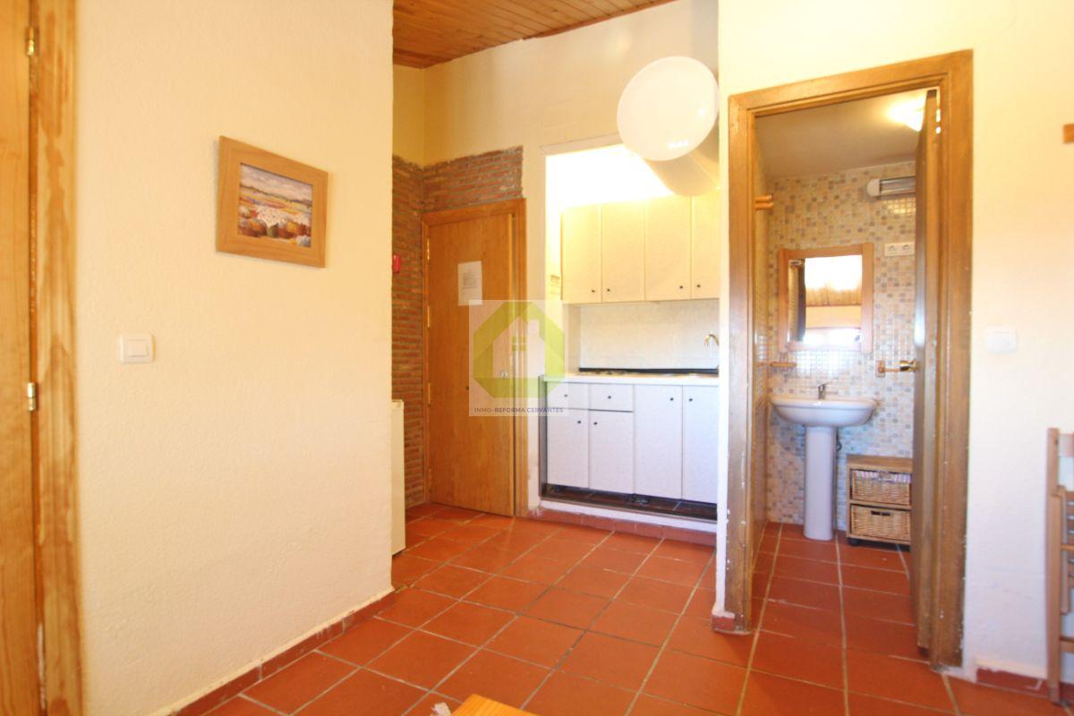 For sale of house in Granada