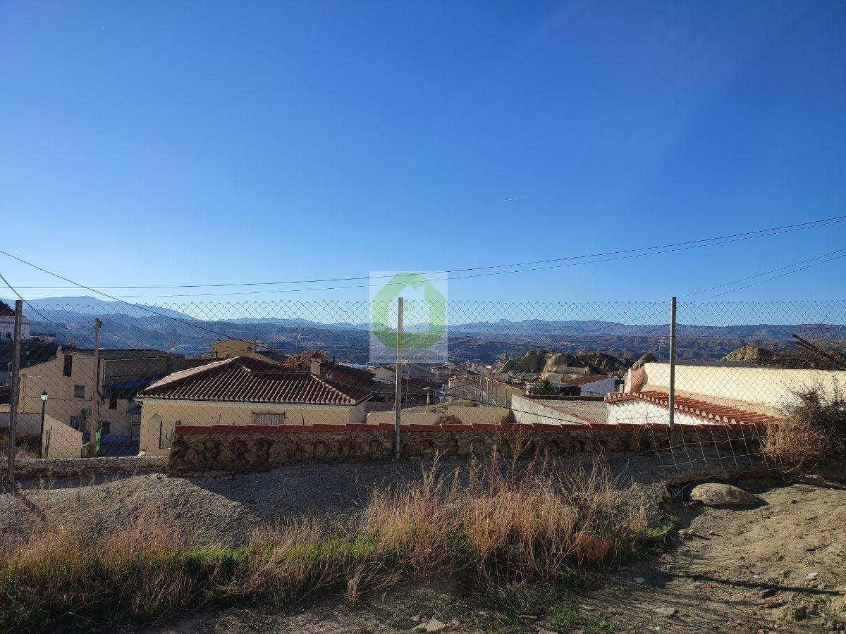For sale of house in Purullena