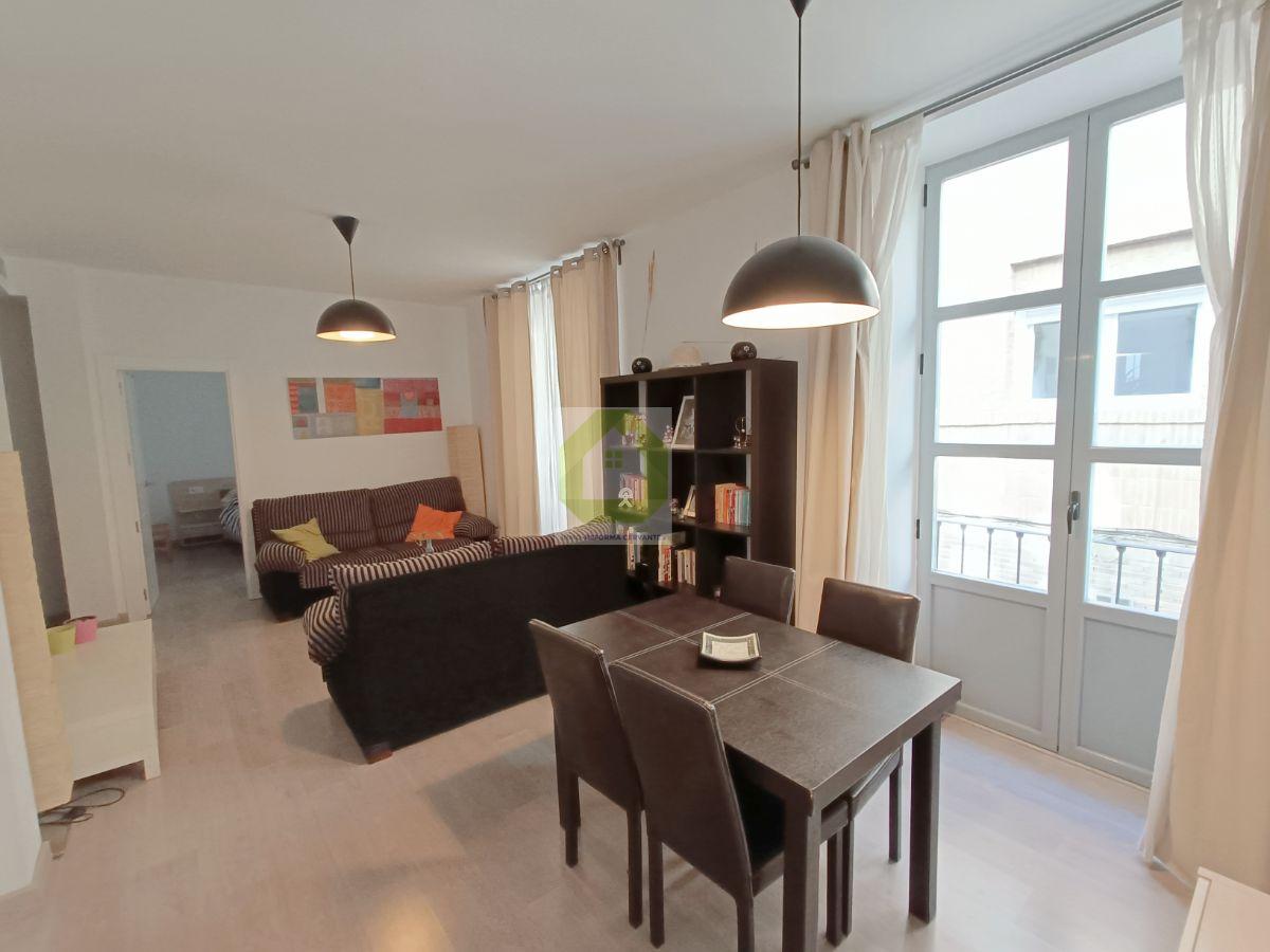 For rent of flat in Granada