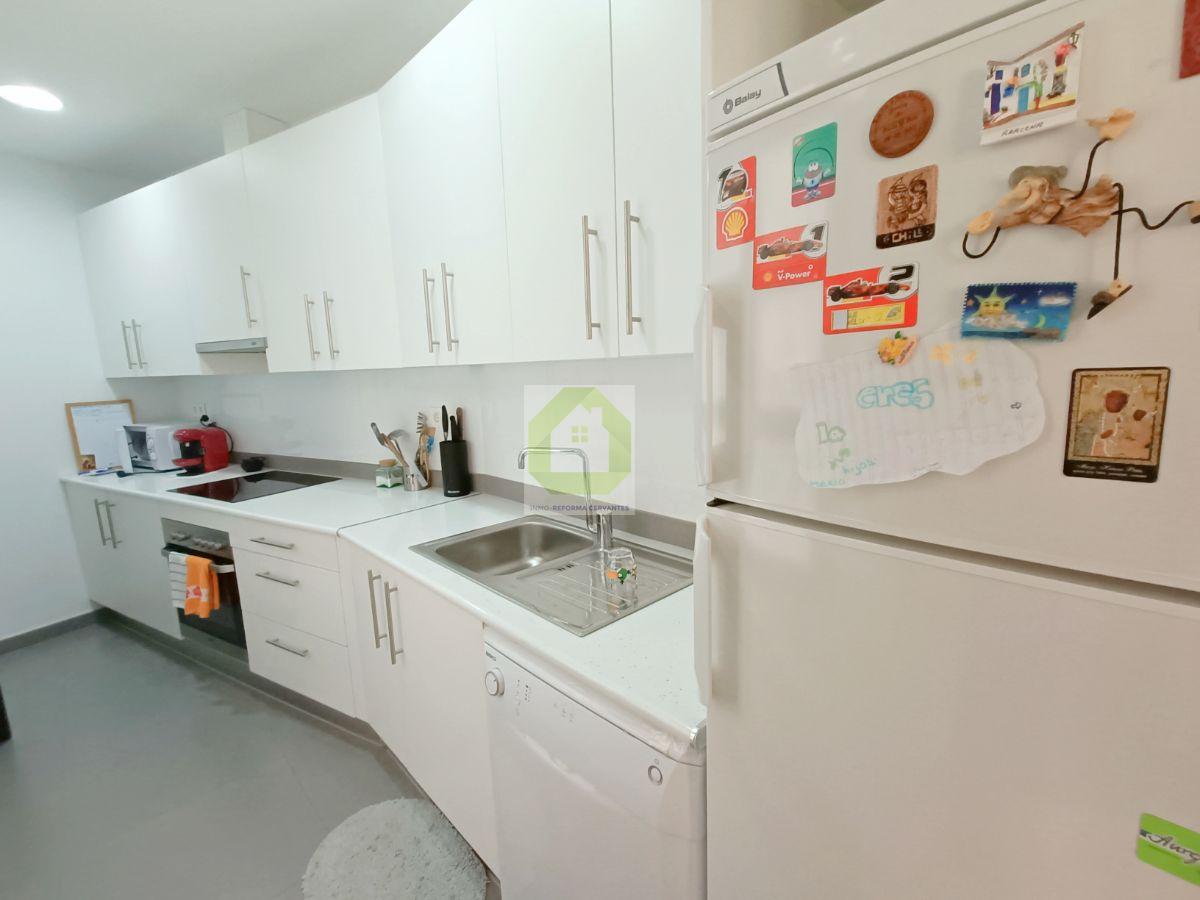 For rent of flat in Granada