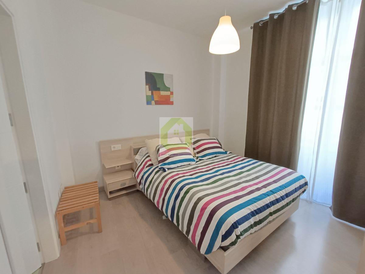 For rent of flat in Granada