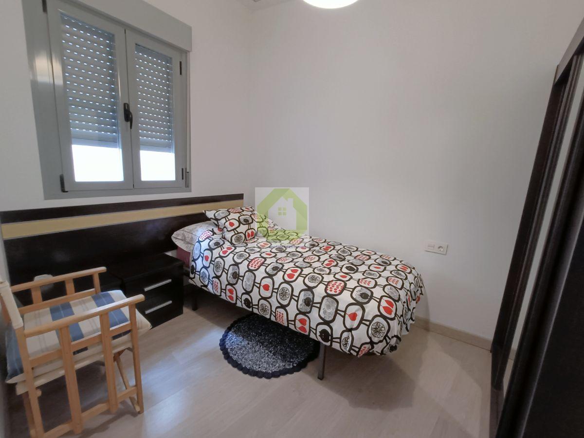 For rent of flat in Granada