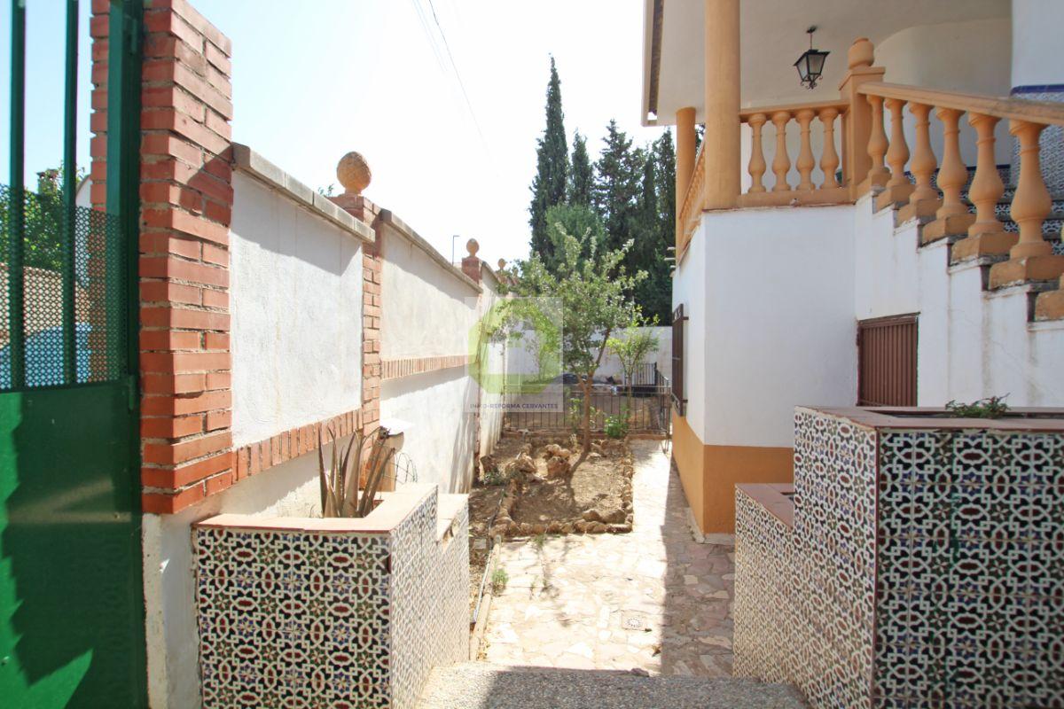 For sale of chalet in Otura