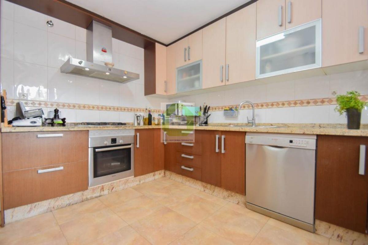 For sale of house in Las Gabias