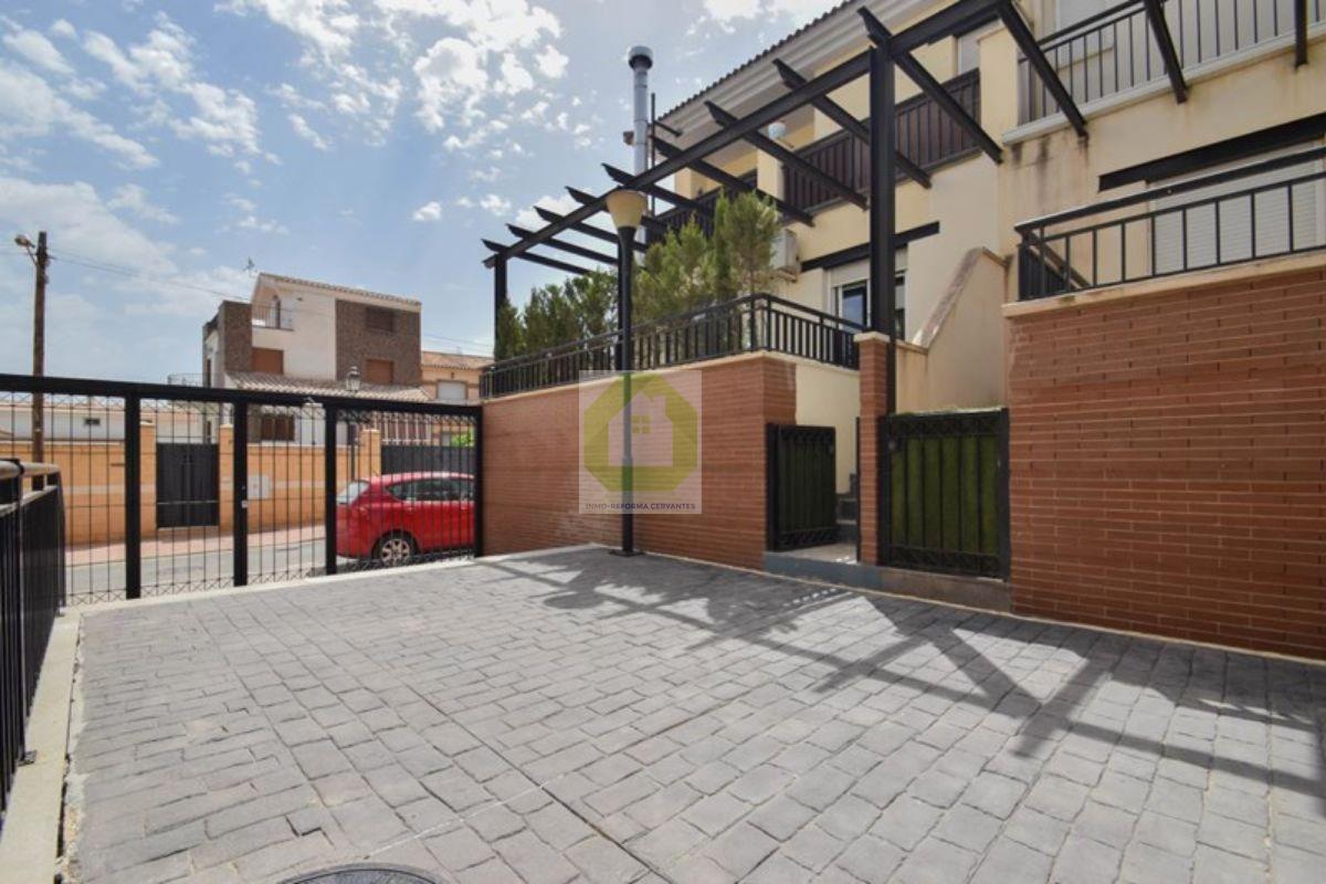 For sale of house in Las Gabias