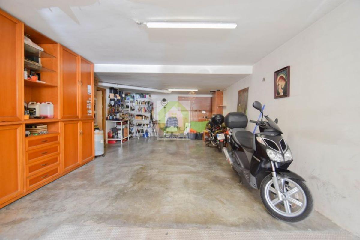 For sale of house in Las Gabias