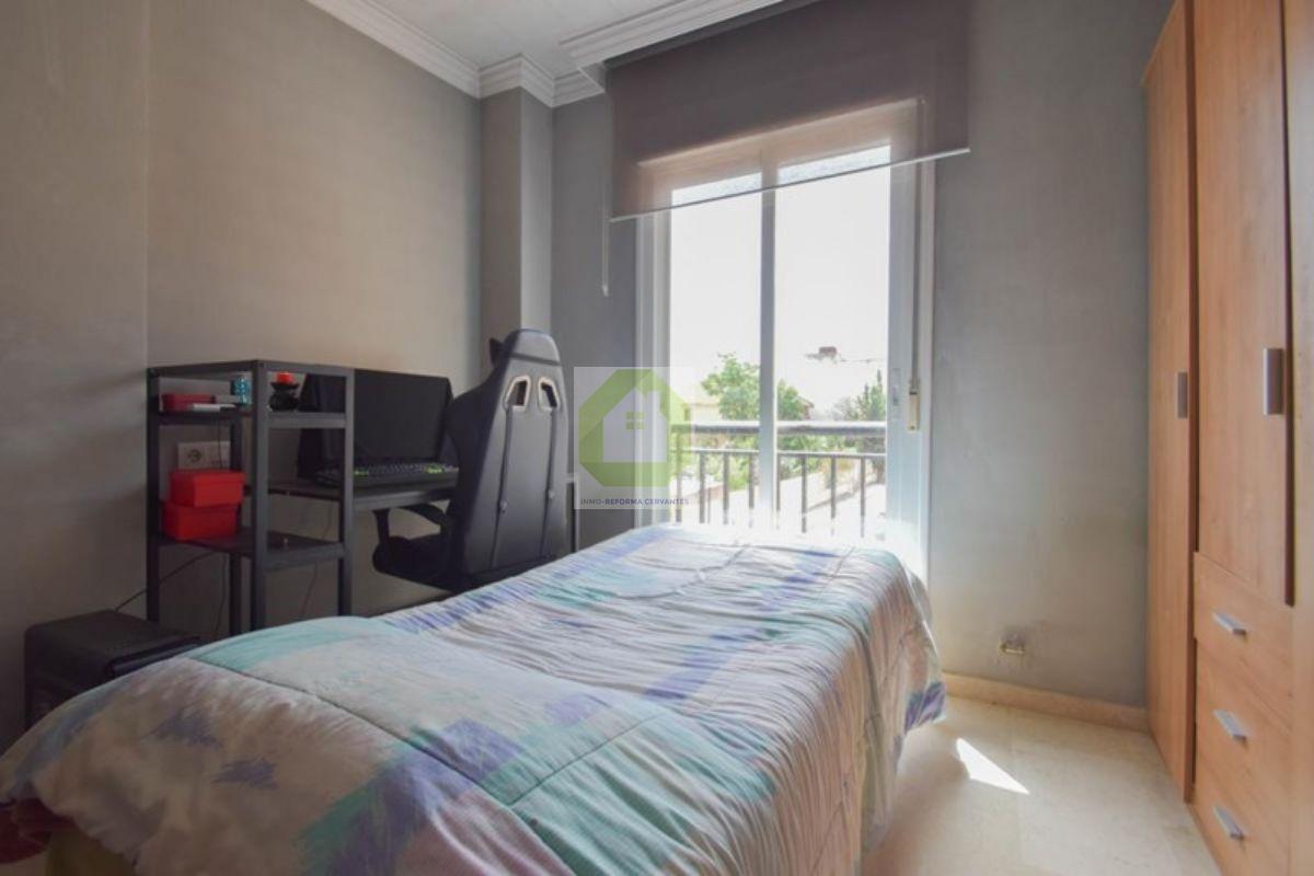 For sale of house in Las Gabias