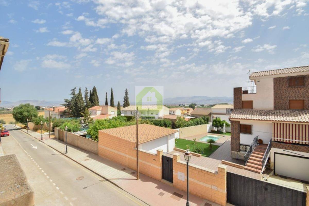 For sale of house in Las Gabias
