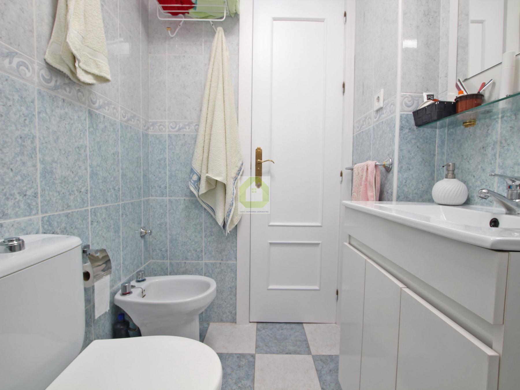 For sale of flat in La Herradura