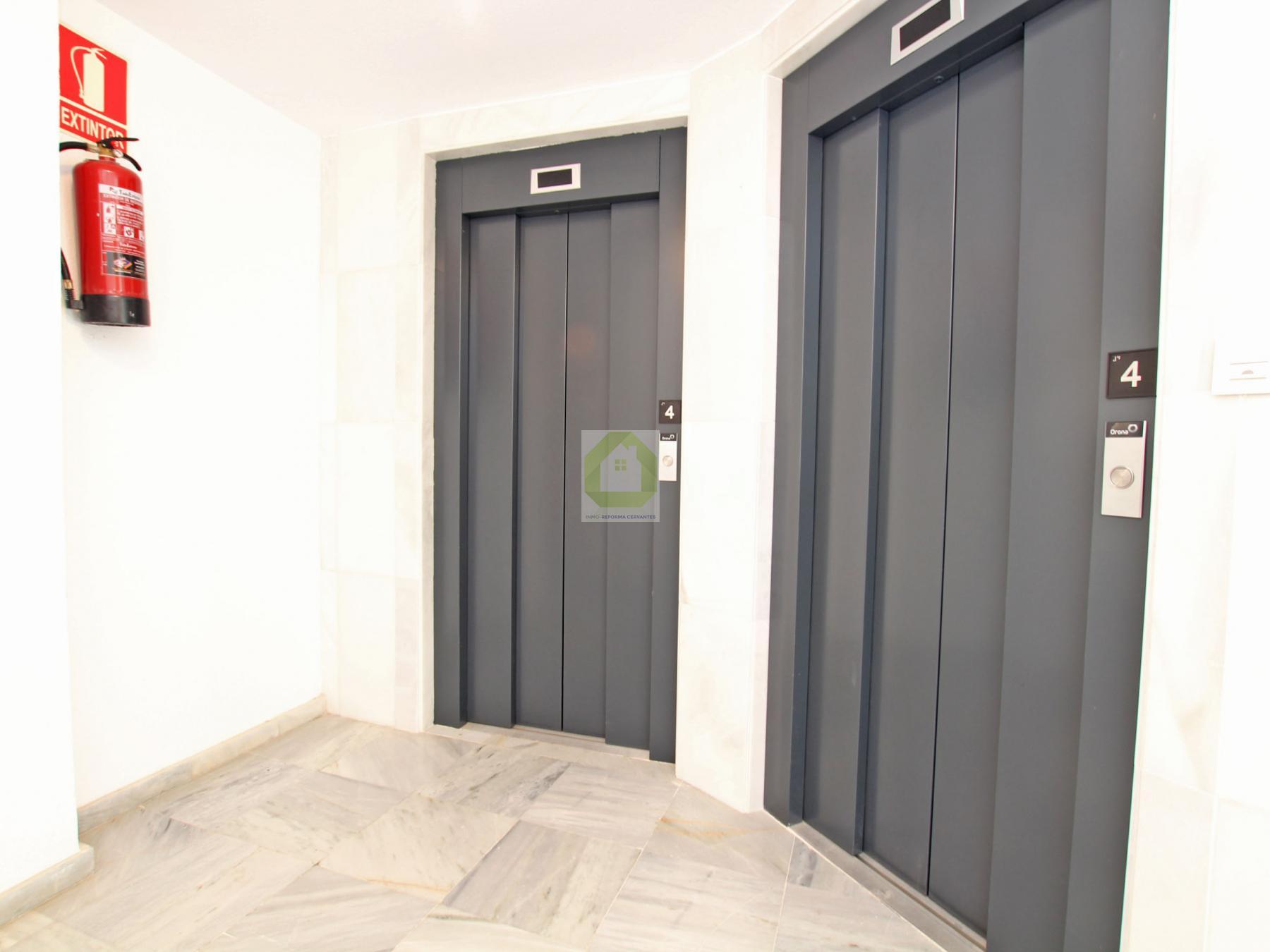For sale of flat in La Herradura