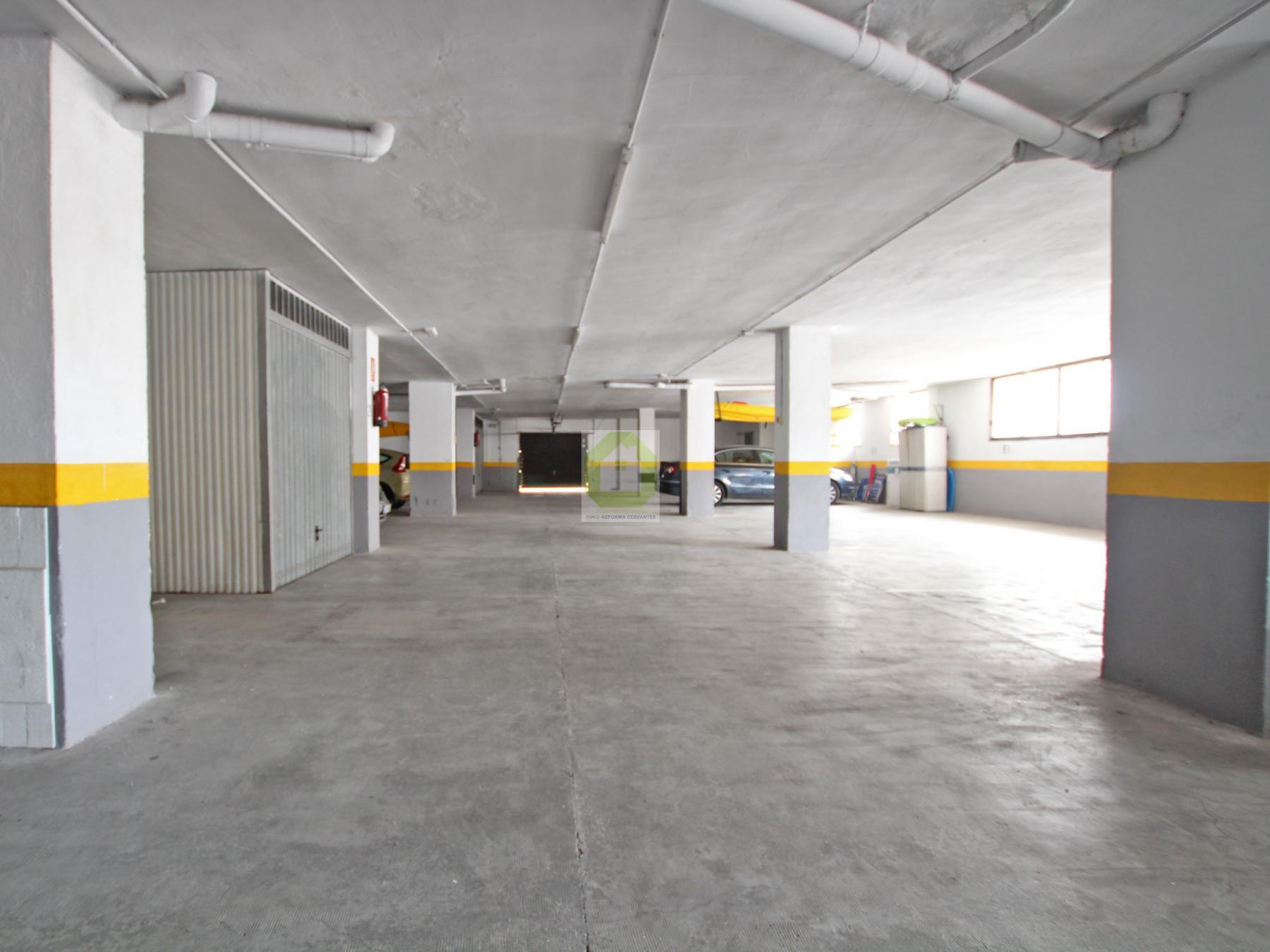 For sale of flat in La Herradura