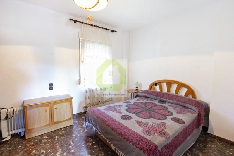 Venta de chalet en Cenes de la Vega