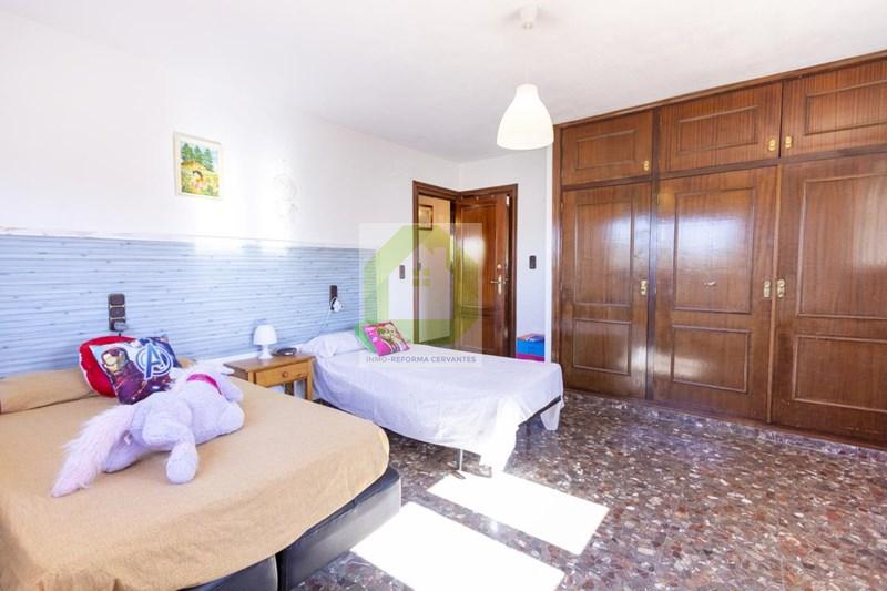 Venta de chalet en Cenes de la Vega
