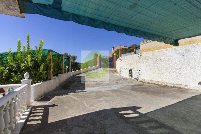 Venta de chalet en Cenes de la Vega