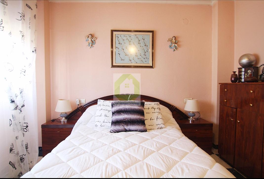 For sale of house in Gójar