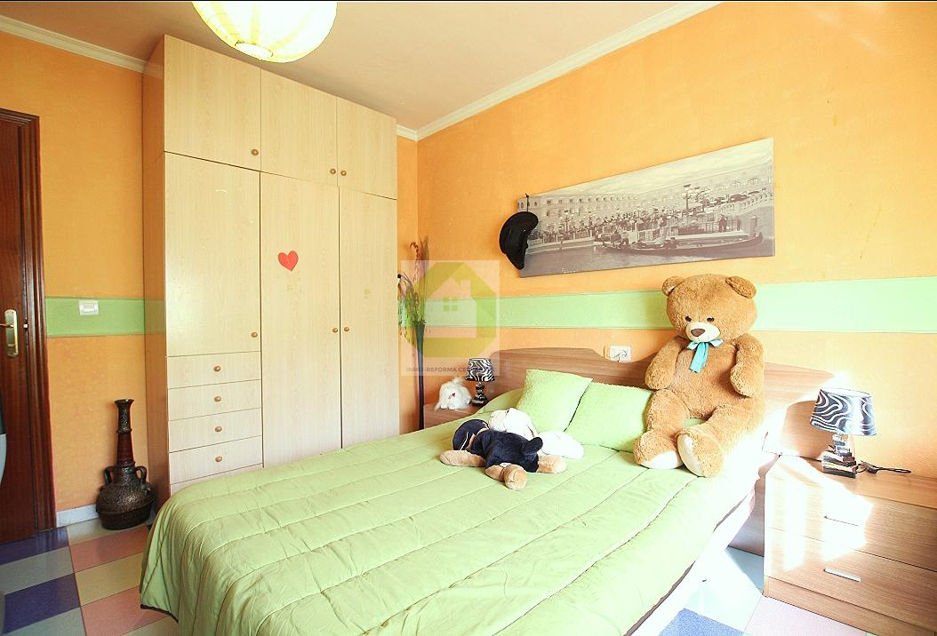 For sale of house in Gójar