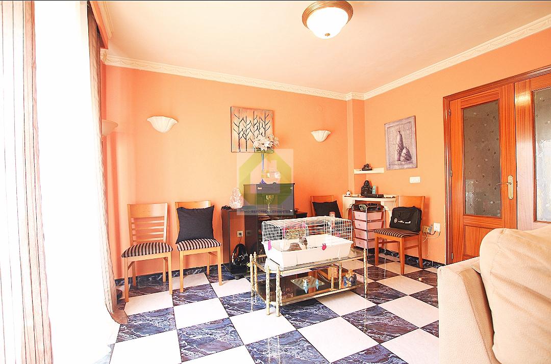 For sale of house in Gójar