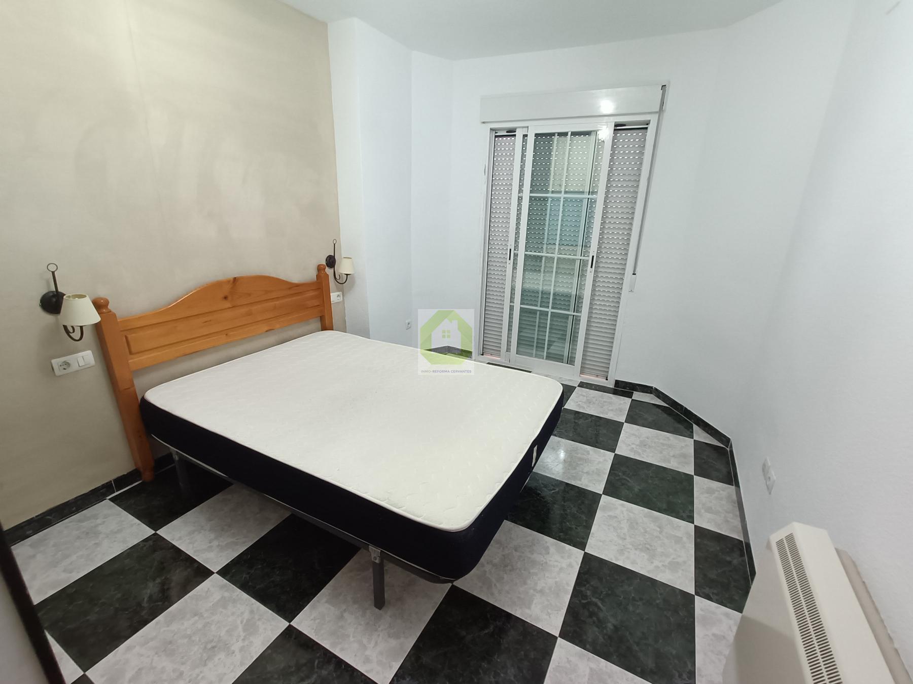 For rent of flat in Churriana de la Vega