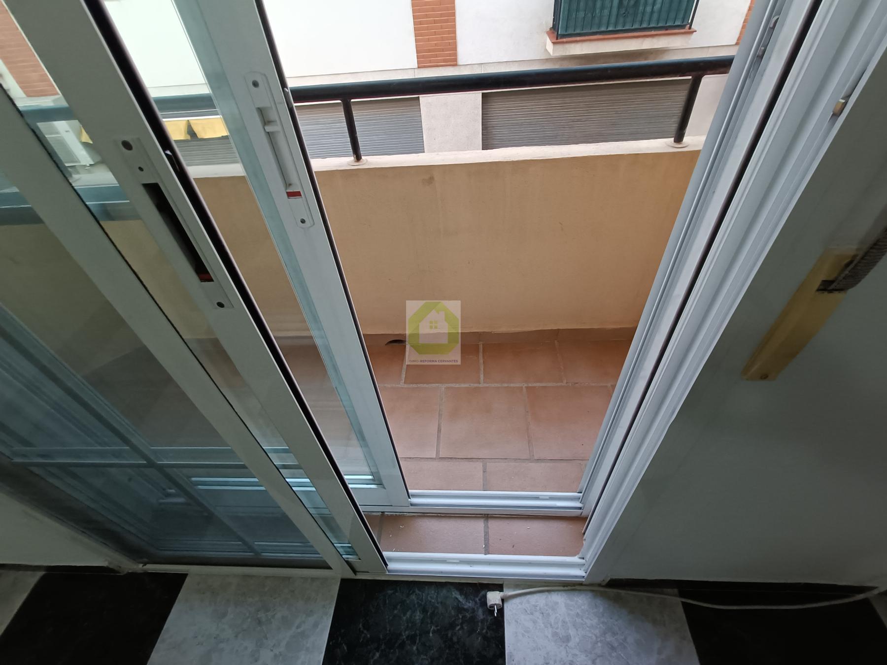 For rent of flat in Churriana de la Vega