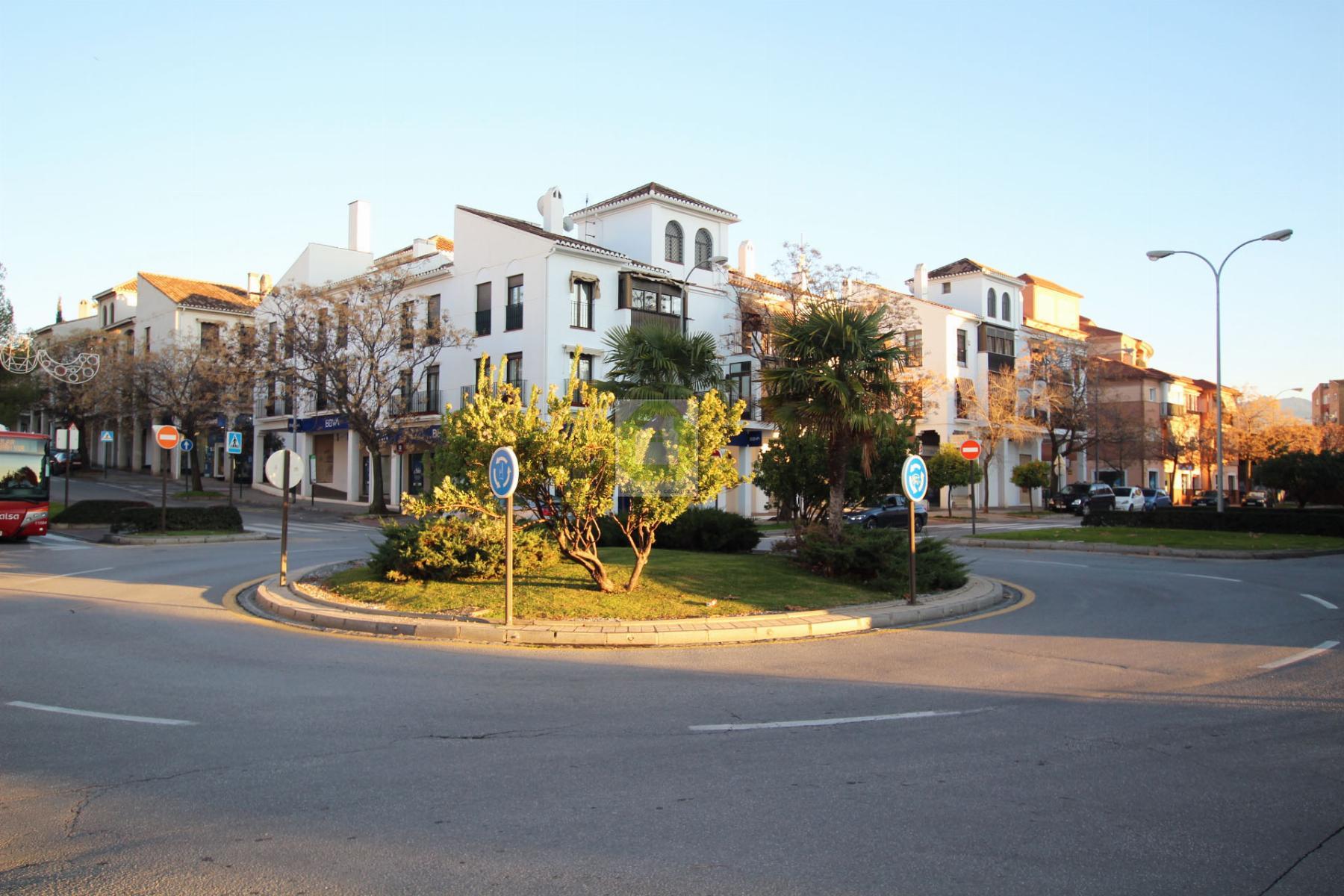 For sale of flat in Granada