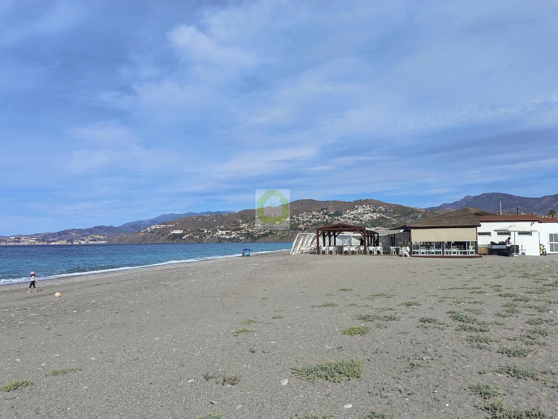 For sale of flat in Salobreña