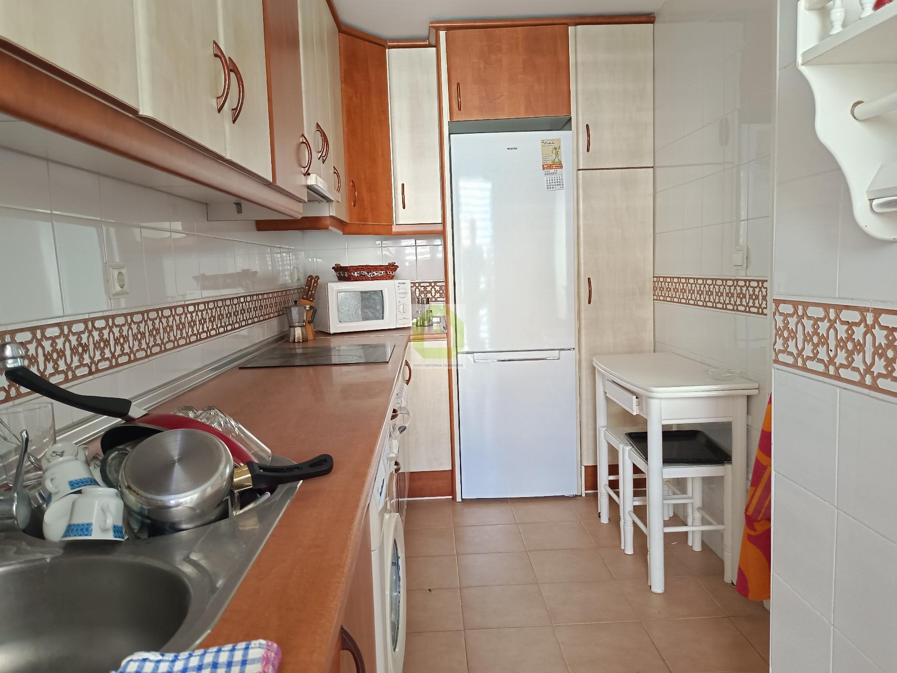 For sale of flat in Salobreña