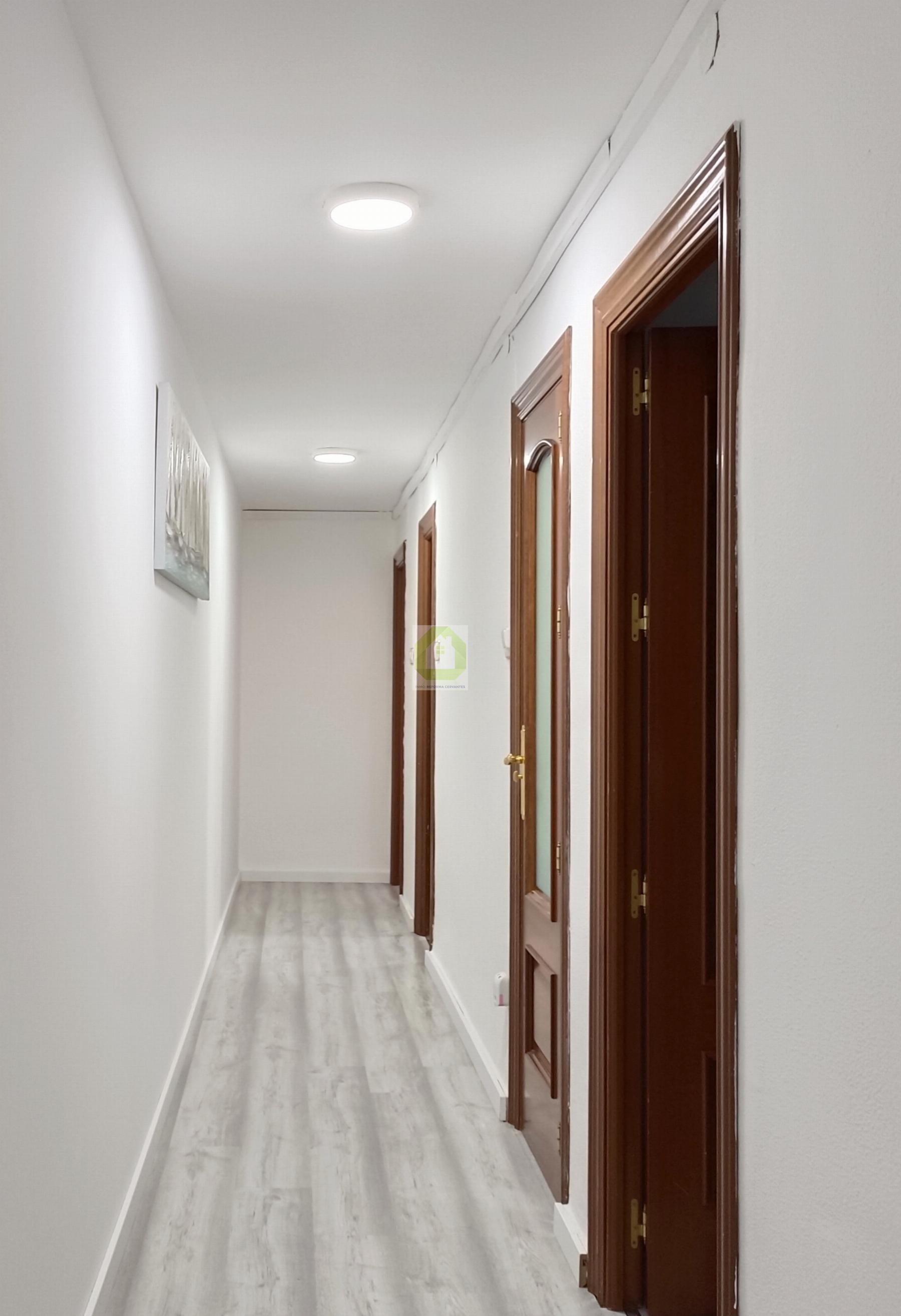 For rent of flat in Granada