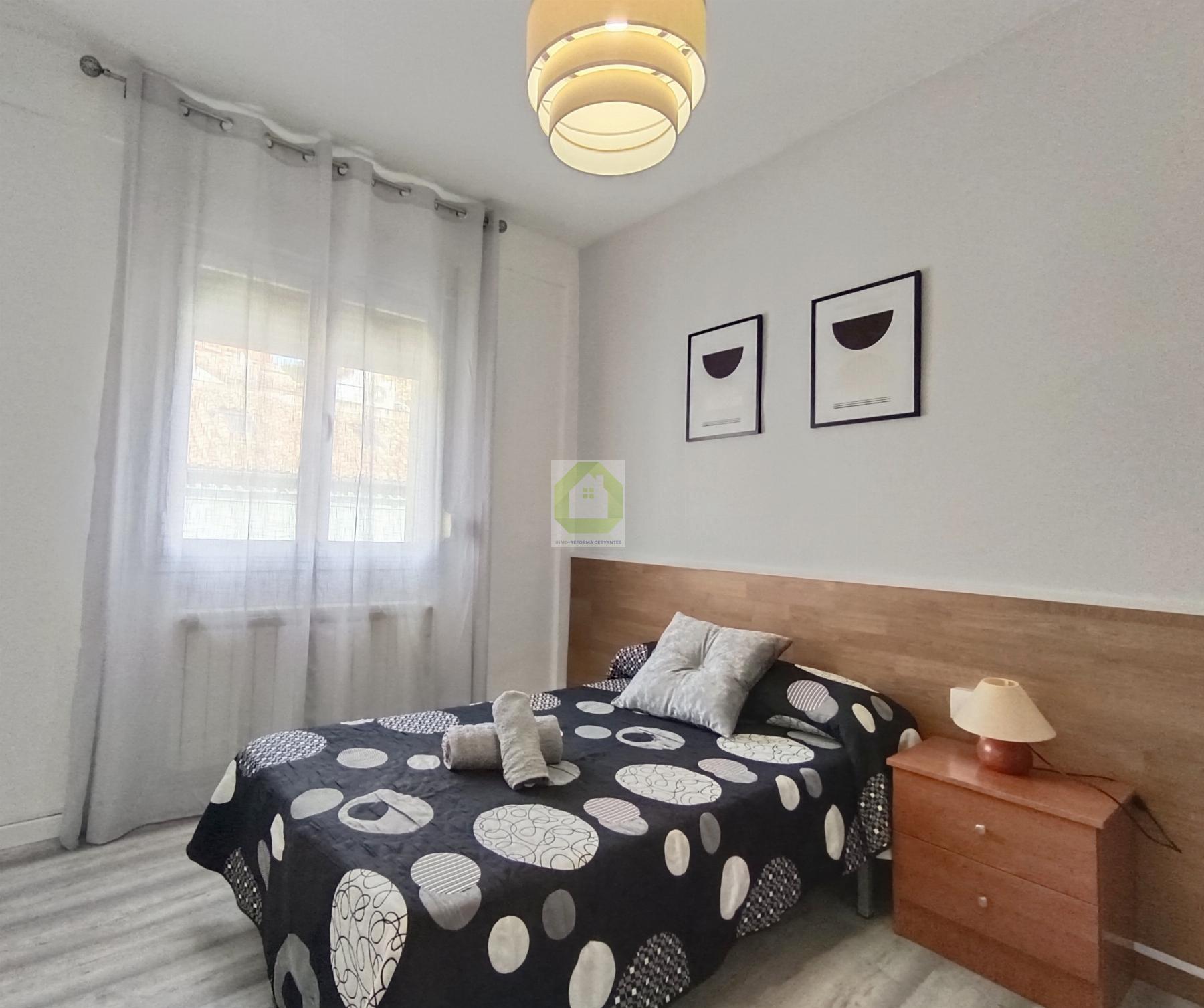 For rent of flat in Granada