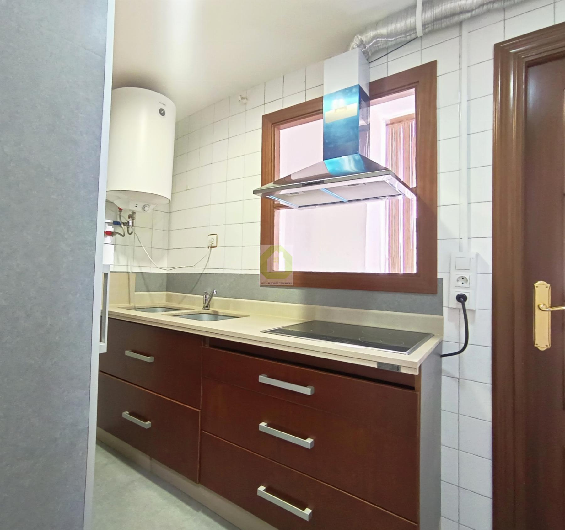 For rent of flat in Granada