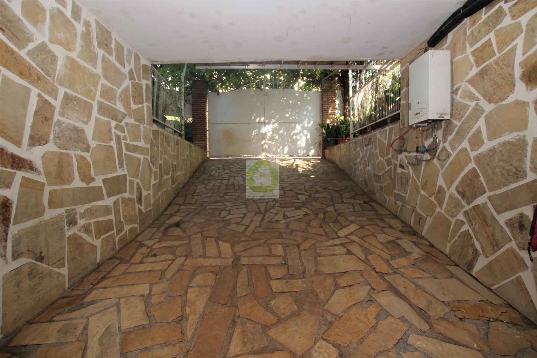For sale of chalet in Dílar