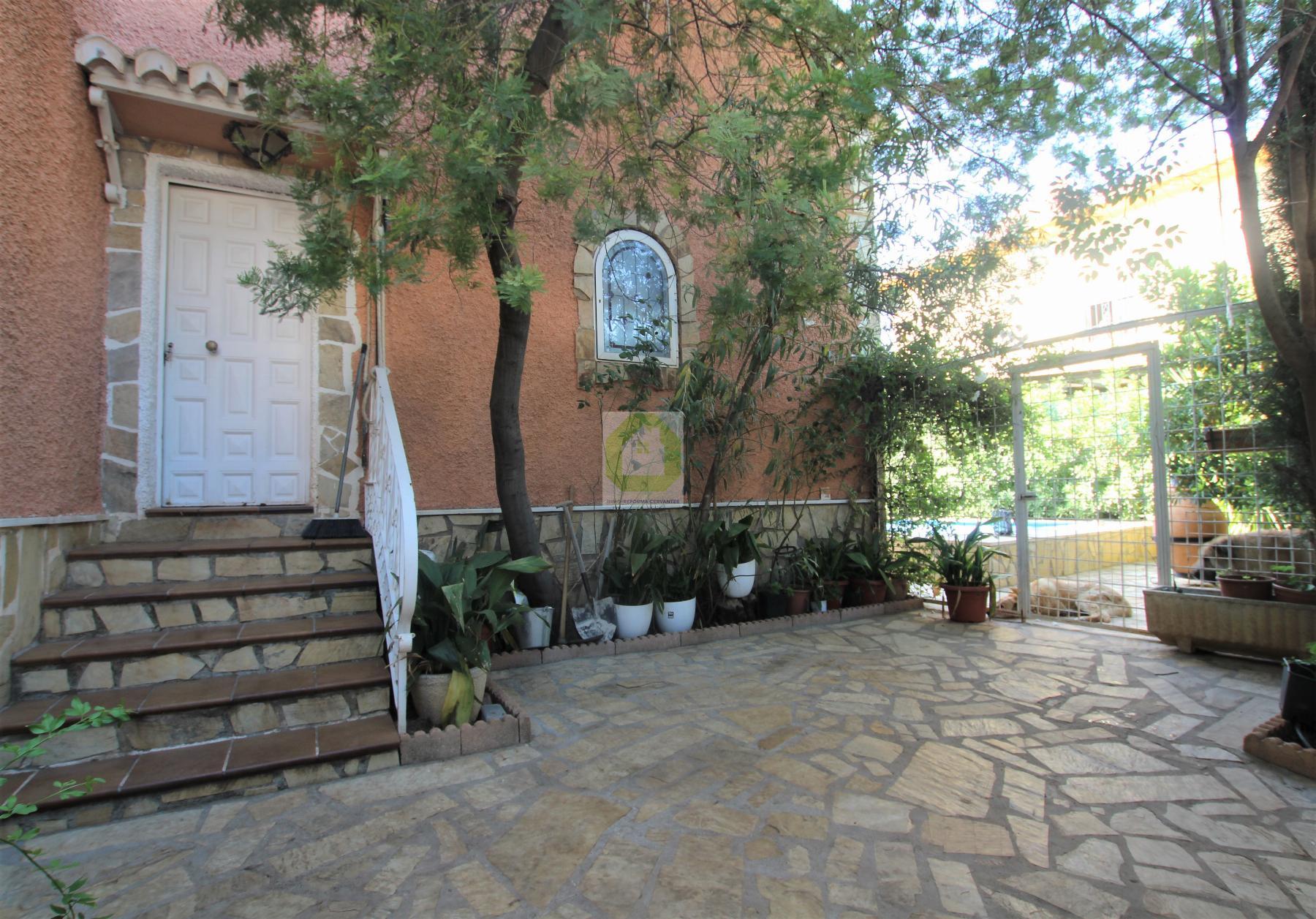 For sale of chalet in Dílar