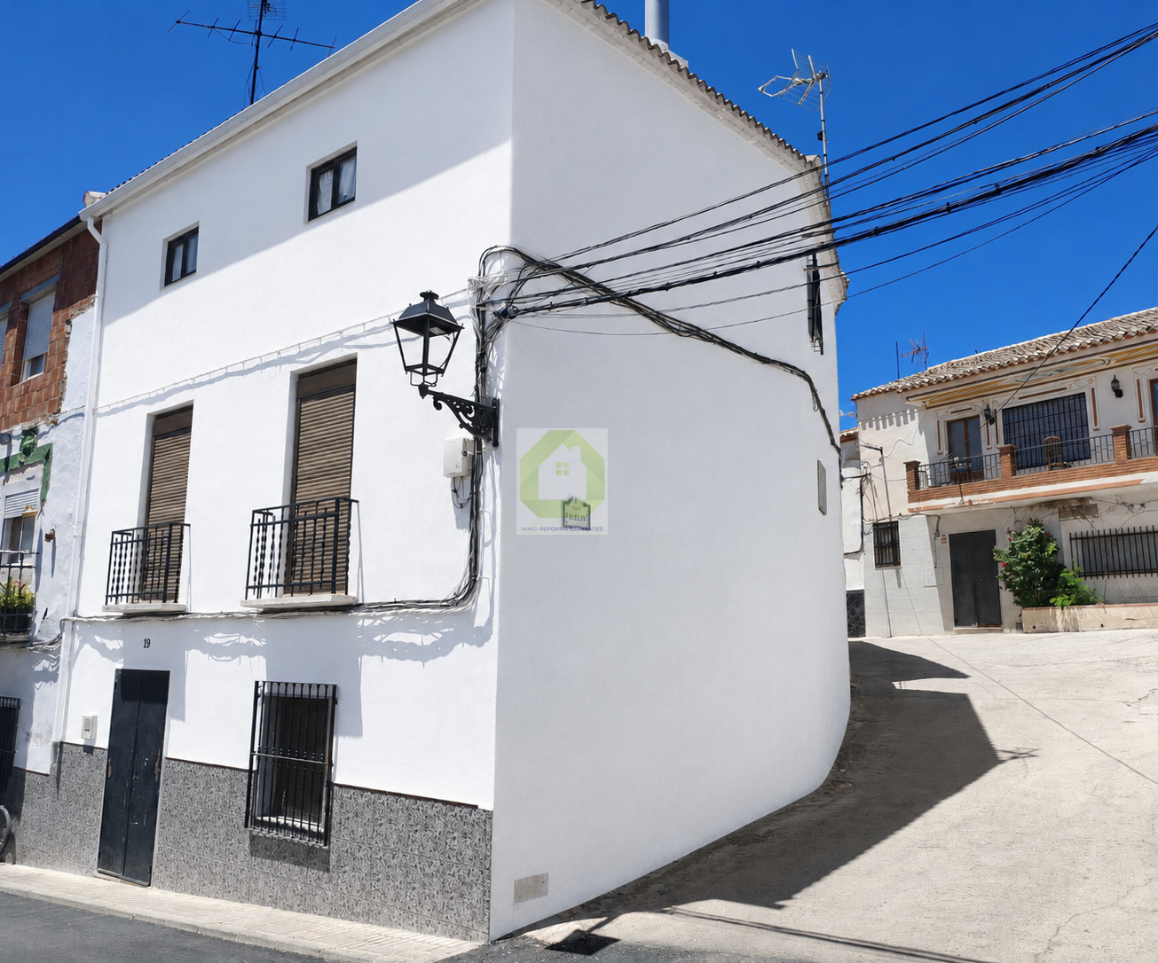Venta de casa en Guadahortuna