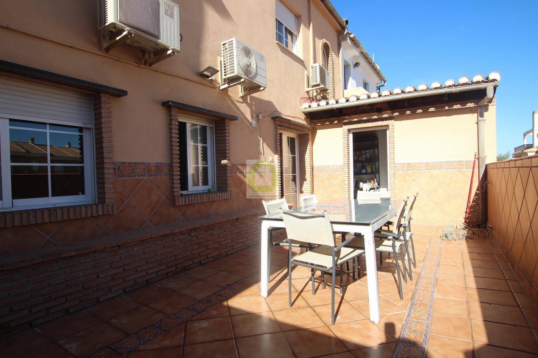 For sale of house in Armilla